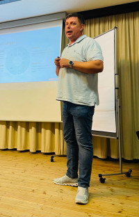 Dirk Büsing gab einen Impulsvortrag zum Themenblock Stadt und Umwelt.